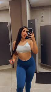 Mais uma amiga cavala da escola - Porno - EroMe