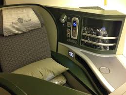 訂房 網路投保旅行平安險 台灣高鐵車票 歐洲飛機鐵路套票 機場接駁巴士服務 長榮假期. æ—…è¡Œ å°åŒ—é£›ç´ç´„ é•·æ¦®èˆªç©ºå•†å‹™è‰™ Eva Air Nana S Secret Garden