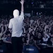 In 2014, twenty one pilots played a number of music festivals and other events around the united states, such as lollapalooza, bonnaroo, boston calling, and firefly. Stream Twenty One Pilots Car Radio Lo Fi Remix By Elli Listen Online For Free On Soundcloud