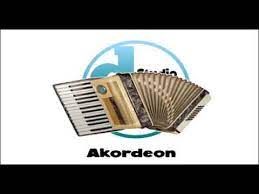 Taganing merupakan bagian dari alat musik batak toba yang mempunyai 5 buah gendang yang berfungsi untuk mengatur ritme di. Alat Musik Tradisional Sumatera Selatan Accordion Nasi