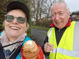 Brilliant run this morning with Jane Stedman, Suzi Sampson and the gorgeous  Buzz 🦮 loads of fun and I was powered by dog for some of it 🧡🥰🦮