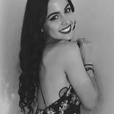 Rose Cascio's Instagram, Twitter & Facebook