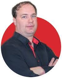 Seth Thomson's Instagram, Twitter & Facebook