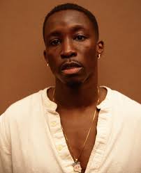 Loving Byron (Short 2020)