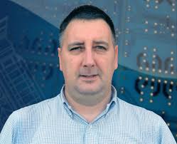 Efficient HVAC gas leak strategy