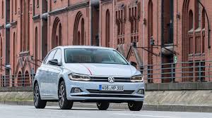 Better still, the manual gearbox is slick and the polo is easy to drive smoothly. 2018 Volkswagen Polo Review Sophisticated Small Car