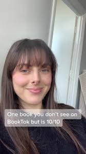 Faye Castle's Instagram, Twitter & Facebook