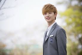 Synopsislee eun bi (kim so hyun), a student at gangnam's top high school, suddenly and mysteriously wakes up with total amnes. Btob S Yook Sungjae Reported To Be The New Mc Of Inkigayo Sungjae Sungjae Btob Yook Sungjae