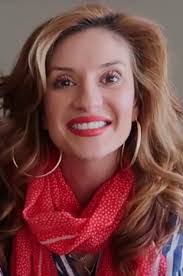 Anna Lease's Instagram, Twitter & Facebook