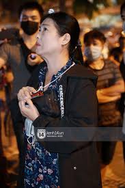 Được biết, ca sĩ phương loan đã uỷ quyền cho danh hài hoài linh thay mình nhận thi. Winul9hszn0sum