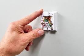 Connect the other ends of the new red and green wires to the proper screws on the second jack. How To Wire A Telephone Jack