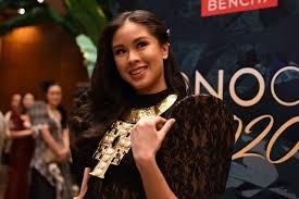 Kisses delavin tries on some miss universe questions watch why kisses delavin said: Stopthefanwar Miss Universe Philippines Fans Urged To Spread Love Amid Hate Vs Kisses Delavin
