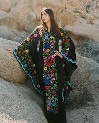 Maybe you would like to learn more about one of these? Schwarz Blau Mexikanische Hochzeitskleid Boho Brautkleid Etsy