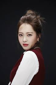 She made her acting debut in the 2003 korean television drama sharp #1. Reason Why Go Ara Left Sm Entertainment