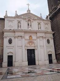 La Catedral Del Salvador En Su Epifania De Zaragoza Es Una De Las Dos Catedrales Metropolitanas De Zaragoza Junto Con La Basili Zaragoza Catedral Arquitectura