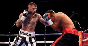 Speaking exclusively to the fighter and his promoter eddie hearn, john dennen finds out how they plan to make it happen in newcastle. Lewis Ritson To Take On Benitez As He Makes Move Up To Super Lightweight Chronicle Live