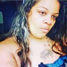 Angel Barrett (@juicybombshell9)