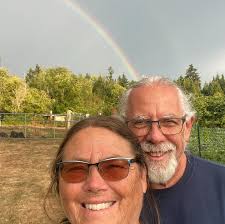 Magic moments at Soaring Heart Ranch this evening. Rainbows have a special  place in my heart!💜 🌈