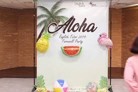 Pinang atau maman (areca catechu) (bahasa inggris: English Tutor Language Center