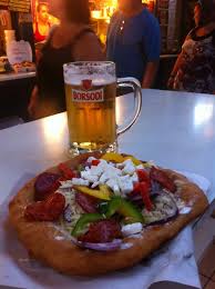 Wbrew panującemu przekonaniu dania kuchni węgierskiej nie są ostre w smaku. Wegierski Przysmak Czyli Langos Ogolnie