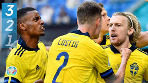 Det har aldrig varit mer populärt att streama fotboll på nätet än vad det är idag. Fem Svenska Snackisar Fran Fotbolls Em Svt Sport