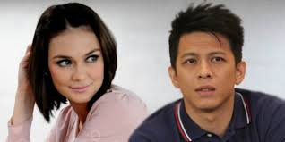 Video Ariel Noah Saling Teleponan dengan Luna Maya: Lu Nggak Kenal Gua  Tabok Juga