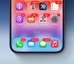 For people whose Home Screens look like this, is everything okay?