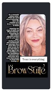 Does anyone know what days the real Christmas trees are available by Pizza  Hut? They weren't there when I checked today 🎄