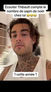 Jessica Et Thibault Sapin De Noel