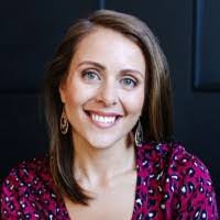 Alana Bennett's Instagram, Twitter & Facebook