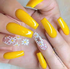 76 Stunning Yellow Acrylic Nail Art Designs For Summer Yellow Nails Design Acrylic Nails Yellow Yellow Nails You can make them look classy, but also fun just like polka dots, pastel is something you easily associate with fun and children.
