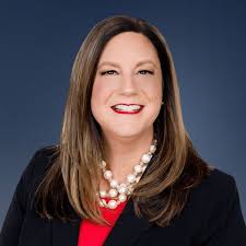 Anjela Shutts '93 was recently named the 2025 Alumna of the Year by Drake… 