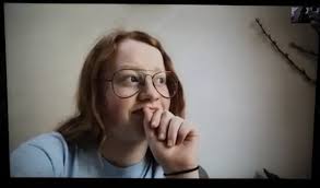 Coronavirus: Isolation portraits over the internet