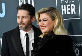 She has been married to brandon. Kelly Clarkson Claims Her Ex Husband Brandon Blackstock Defrauded Her Through Illegal Services Vanity Fair