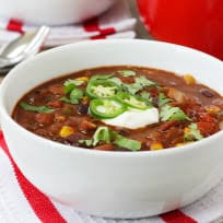 In a large heavy pot, brown the ground beef with the garlic until it's totally cooked. Pioneer Woman Chili Recipe Food Fanatic