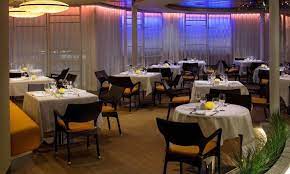 Second time, jeans and t shirts were seen. Anthem Of The Seas Dining Room Dress Code Diningroomcenterpieces Diningroomexperience Diningroomrugs Anthem Of The Seas Bahamas Cruise Dress Codes