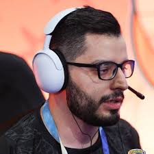 shout out to the Xbox platform team. Quick Resume is still one of the best  features