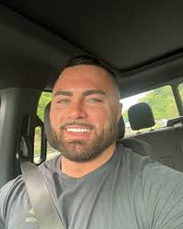 Gunner Thompson(@gunnerthompson_) • Instagram 사진 및 동영상