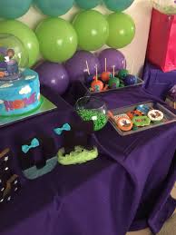 Birthday Cake Table Decoration At Home Pin On Dreamworks Home Party