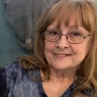 Amelia Bowman's Instagram, Twitter & Facebook