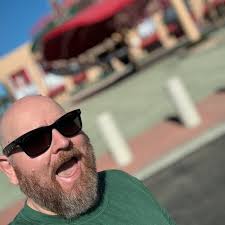 Taylor Swift is a billionaire. She could be supporting the Living Wage for  Musicians Act