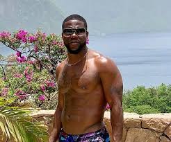 Share the best gifs now >>>. Kevin Hart Vergleichen Sie Die Korpergrosse Das Korpergewicht Die Korpermasse Mit Anderen Beruhmtheiten Stellameus