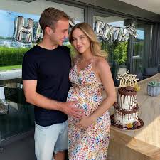 Ann Kathrin Und Mario Gotze Zeigen Ihr Baby Und Verraten Susse Details