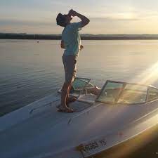 Află care sunt semnele cu care ai o conexiune spirituală. Alina Eremia De Ce Ne Indragostim By Nathan Buliga