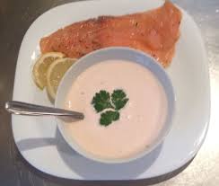 La Sauce Rose En 3mn Chrono Pour Accompagner Le Saumon Fume Saumon Fume Sauce Rosee Saumon
