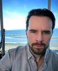 Michael Tetz's Instagram, Twitter & Facebook