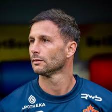 M A A T (maatporteros@)