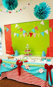 A Christmas Classroom Party So Awesome Christmas Classroom Classroom Party School Decorations