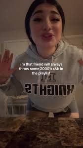 Throwback 2000s R&B Playlist for Teenage Party Vibes