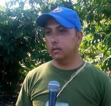 Con los jóvenes de Fidel, ni mosquitos, ni santanillas